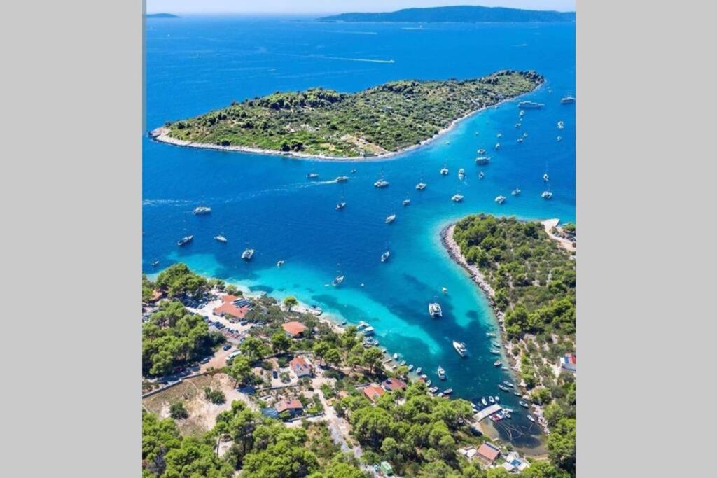 Oleandar Apartman Trogir Kültér fotó