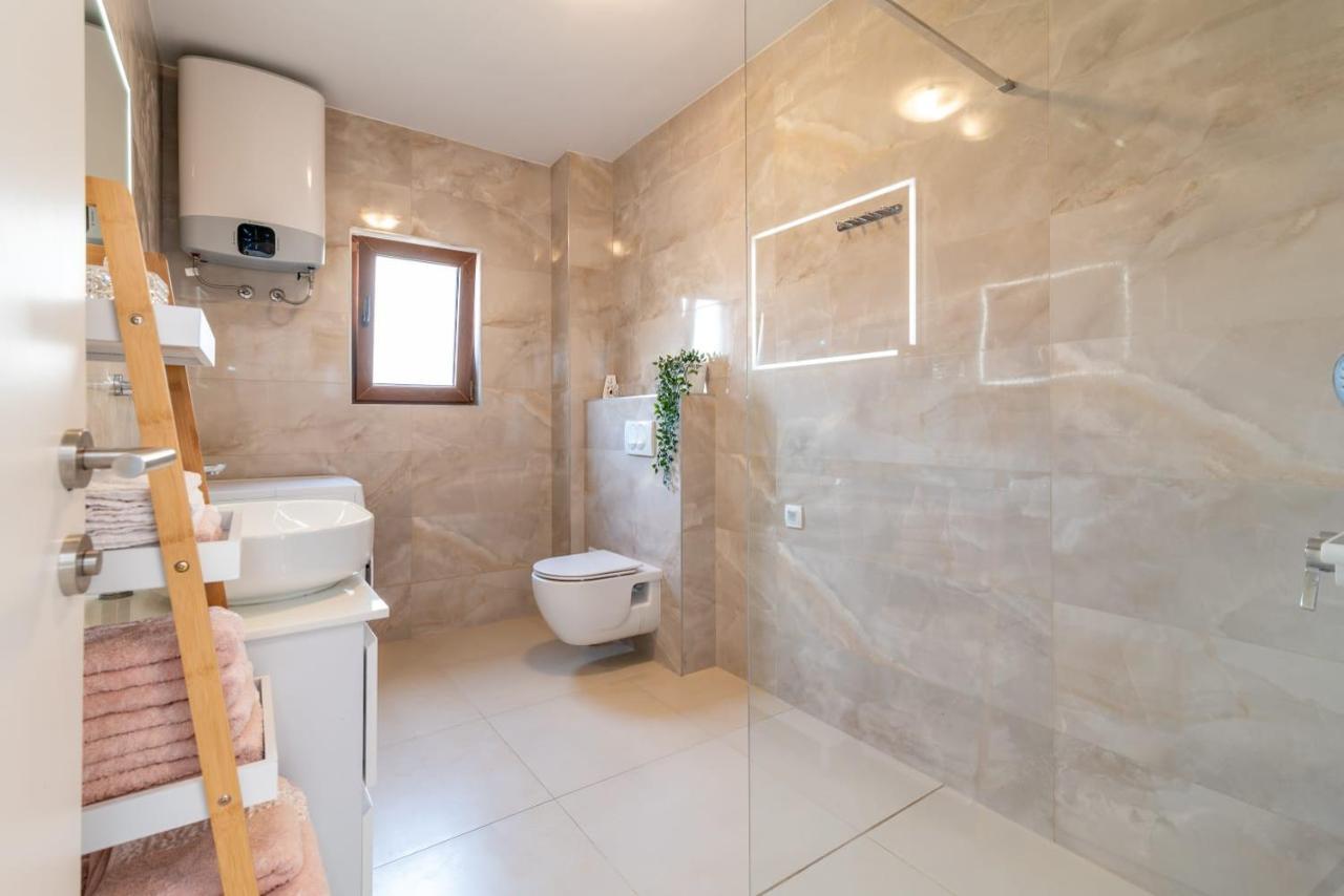 Oleandar Apartman Trogir Kültér fotó