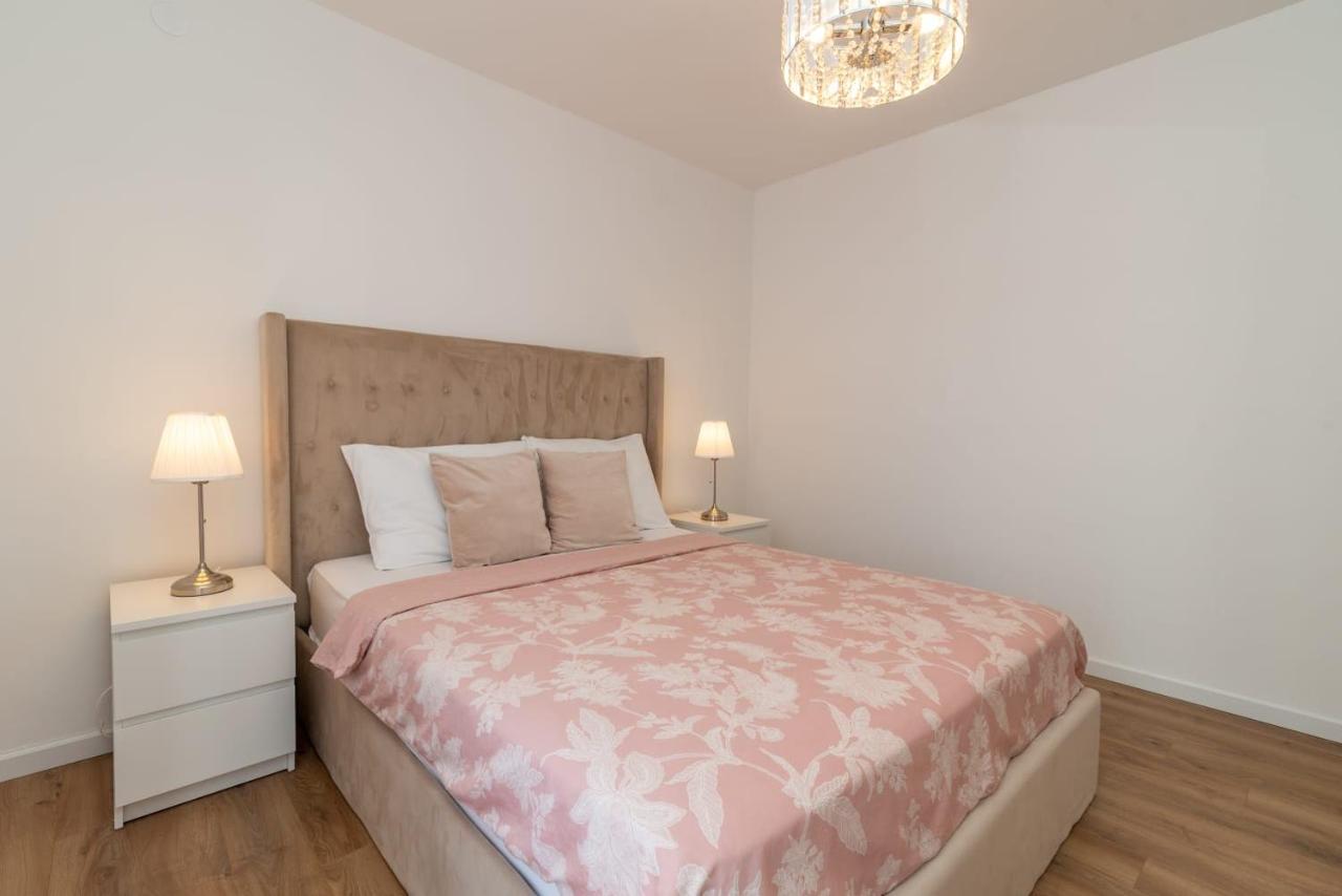 Oleandar Apartman Trogir Kültér fotó