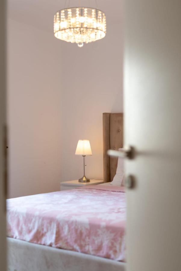 Oleandar Apartman Trogir Kültér fotó