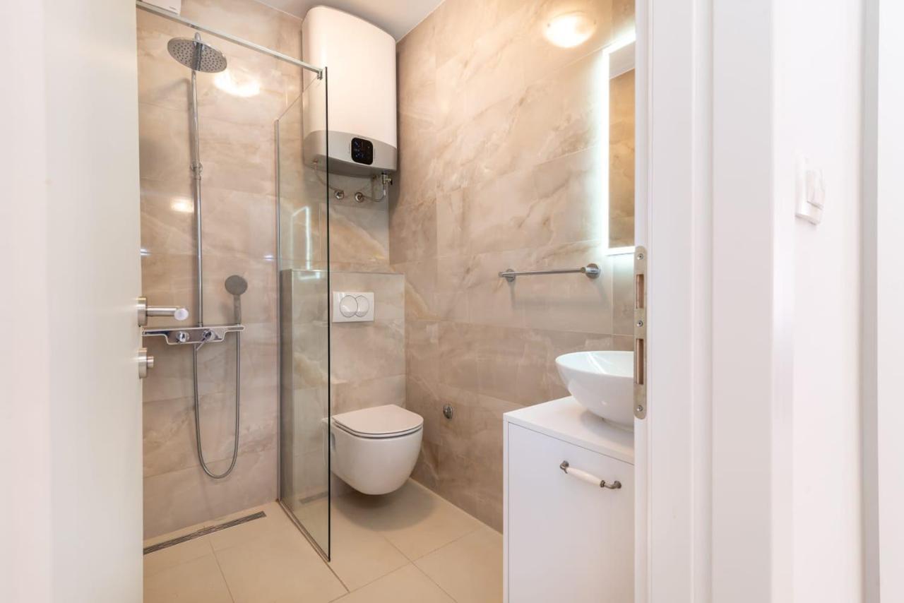 Oleandar Apartman Trogir Kültér fotó